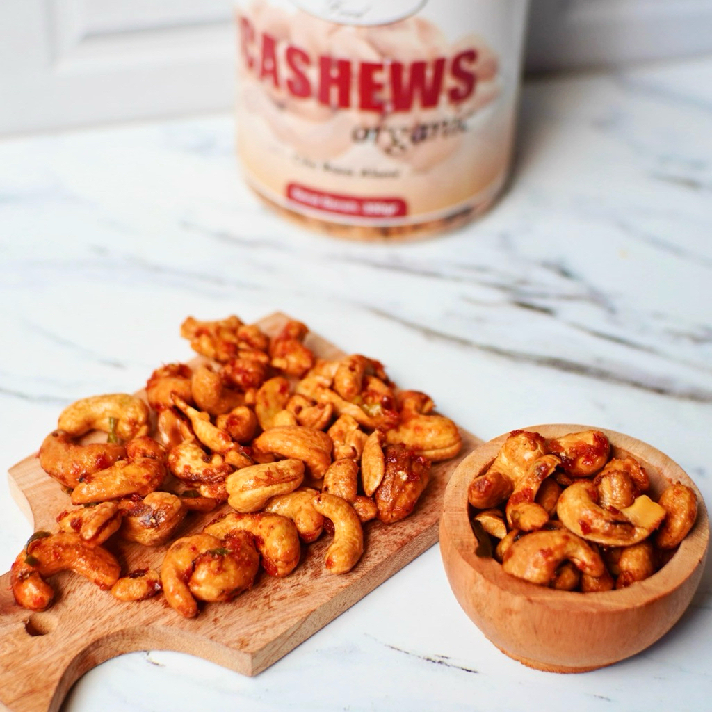 

Kacang Mede Utuh Goreng Rasa Pedas Manis – Camilan Premium Berkualitas