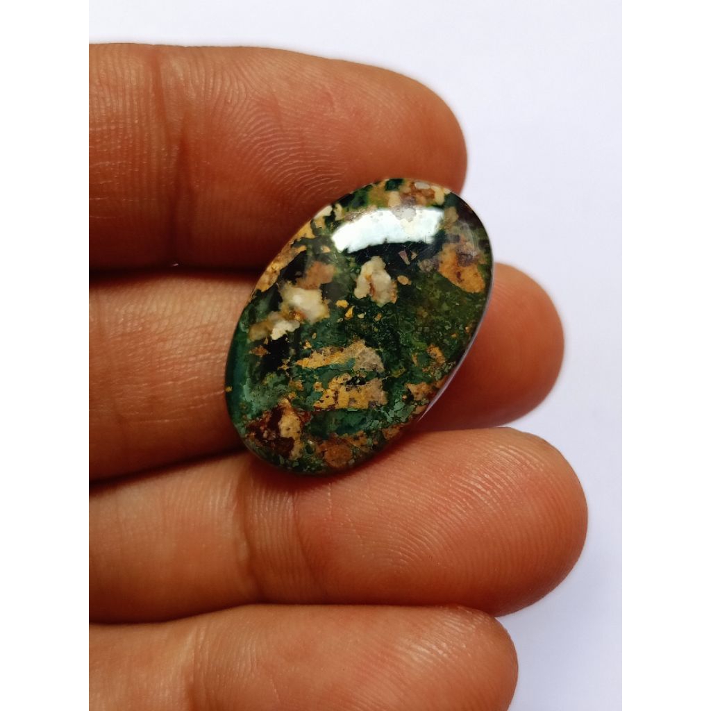 BATU PIRUS PERSIA HIJAU KEDONDONG URAT EMAS MOTIF ANTIK SPEK LANGKA