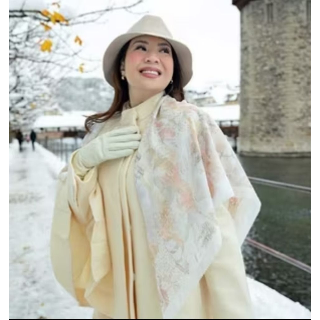 SWITZERLAND SERIES ORI BUTTONSCARVES