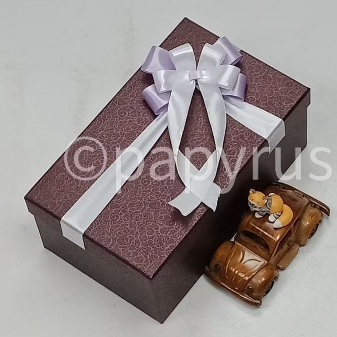 

Papyrus 15x25 tinggi 10cm Kotak Kado Gift Box Hadiah V2
