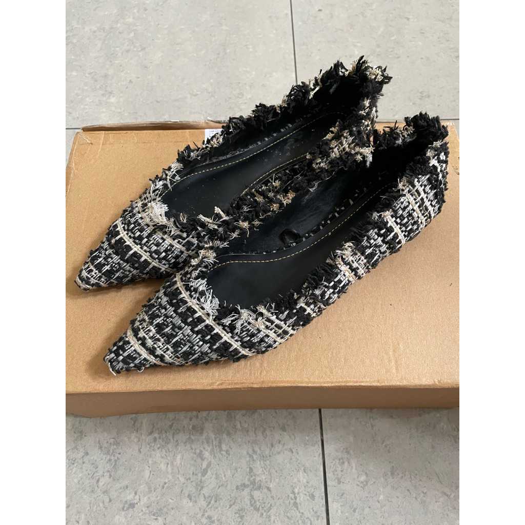 Zara Flat shoes