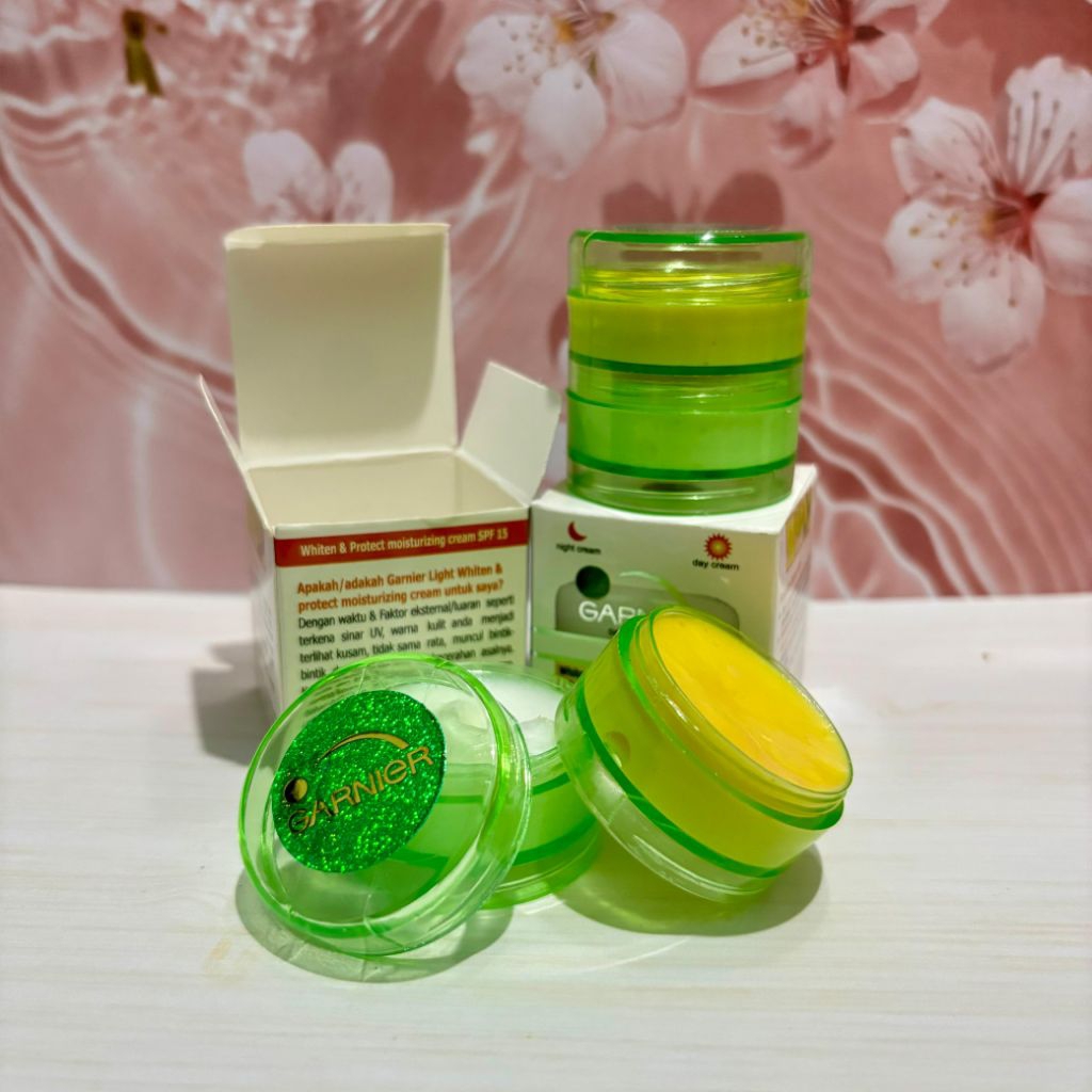 

Promo!! 3pcs Dus Garnier Susun Untuk krim.