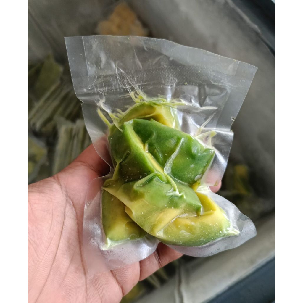 

alpukat mentega 100 gr