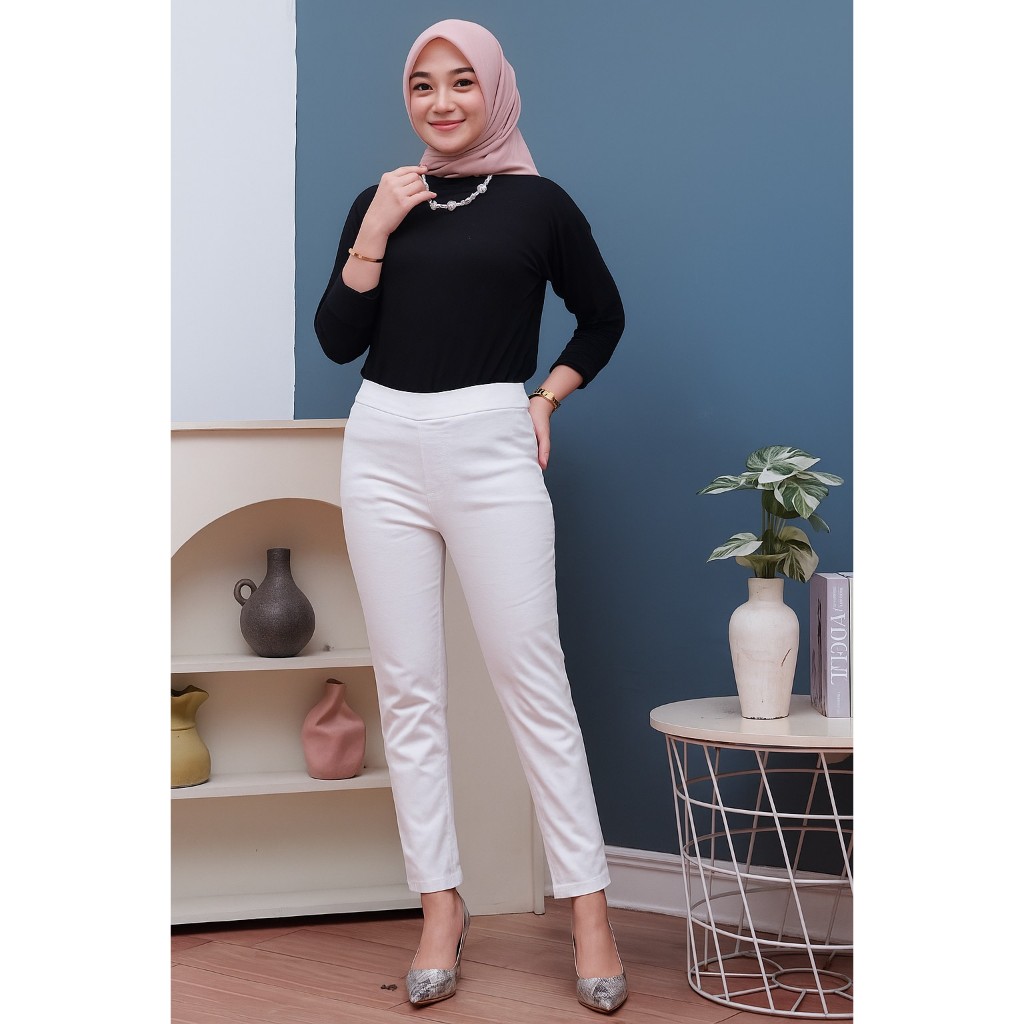 Celana Jeans Legging Wanita Putih Jumbo - Bahan Melar & Nyaman, Size 28-40