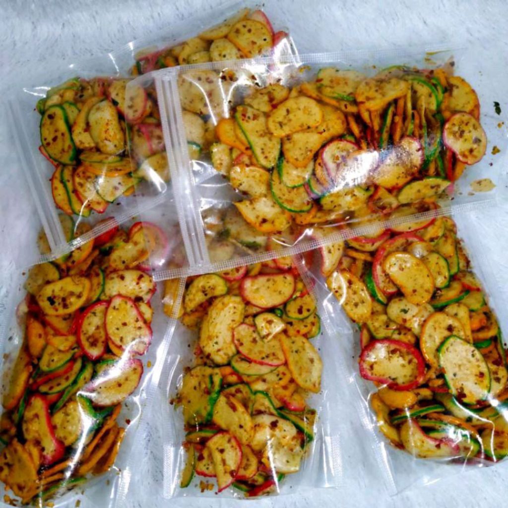 

SEBLAK KRUPUK KEMPLANG KEMASAN 100GR GURIH PEDAS ASIN