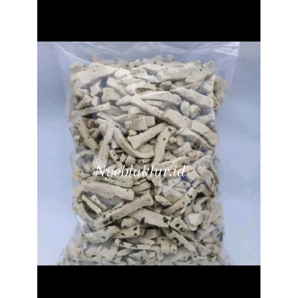 

Basreng Original daun jeruk gurih dan renyah kemasan 250-500gr.Seblak basreng viral snack gurih.