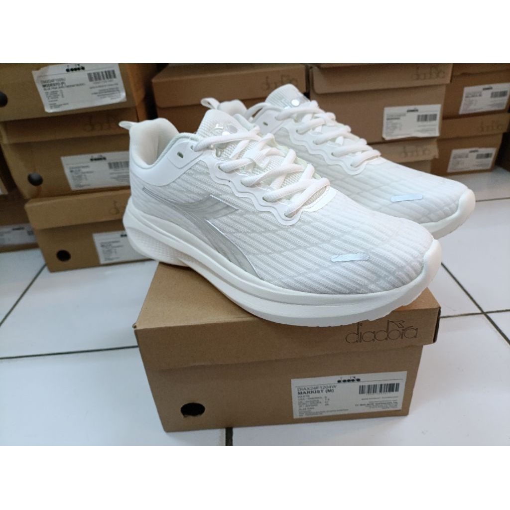 Diadora Markist Running shoes (white)