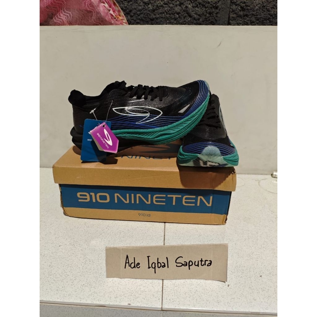 NineTen 910 RUNNING SHOES