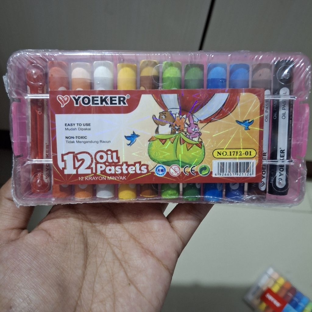 

Crayon/Oil Pastel Yoeker (Isi 12 Warna)