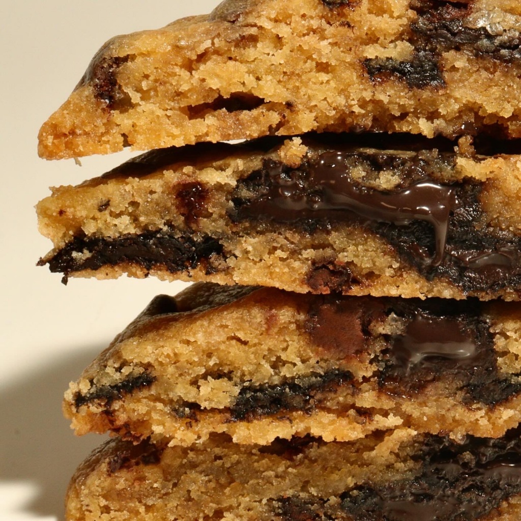 

AMO'S Dark Choco Cookies