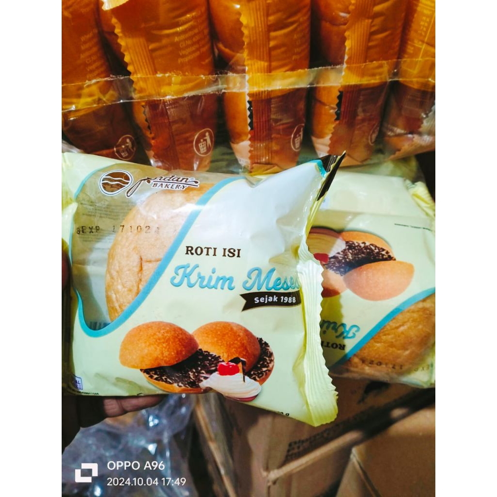

Roti Krim Meses Ceres Roti Jordan Bakery isi 5
