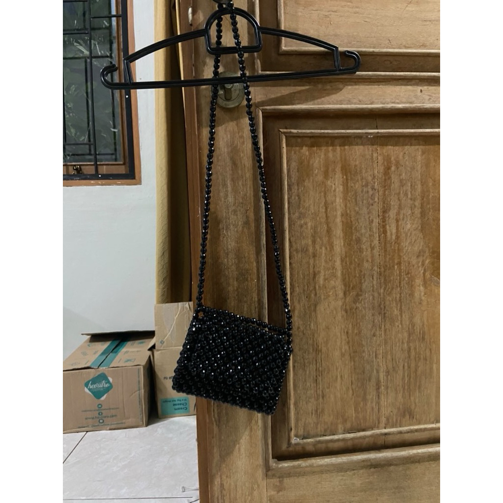 preloved tas manik-manik