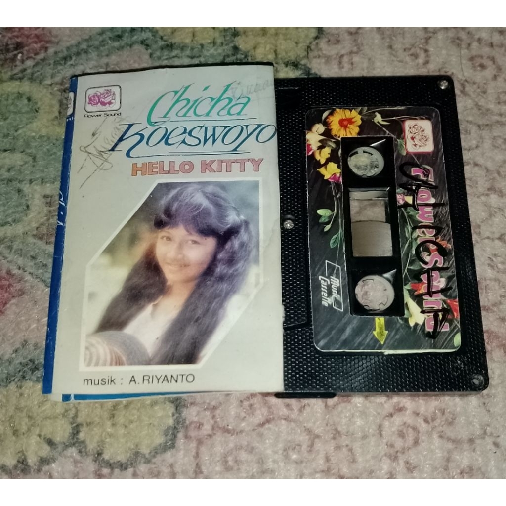 kaset pita:Chicha Koeswoyo-Hello kity