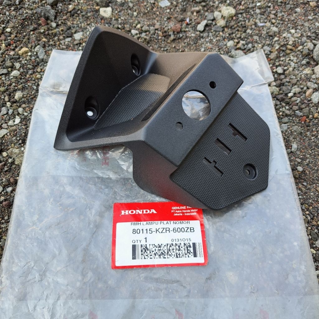 Rumah Lampu Plat Nomor Honda Vario Techno 125 Helm In FI Original AHM Astra Honda Motor