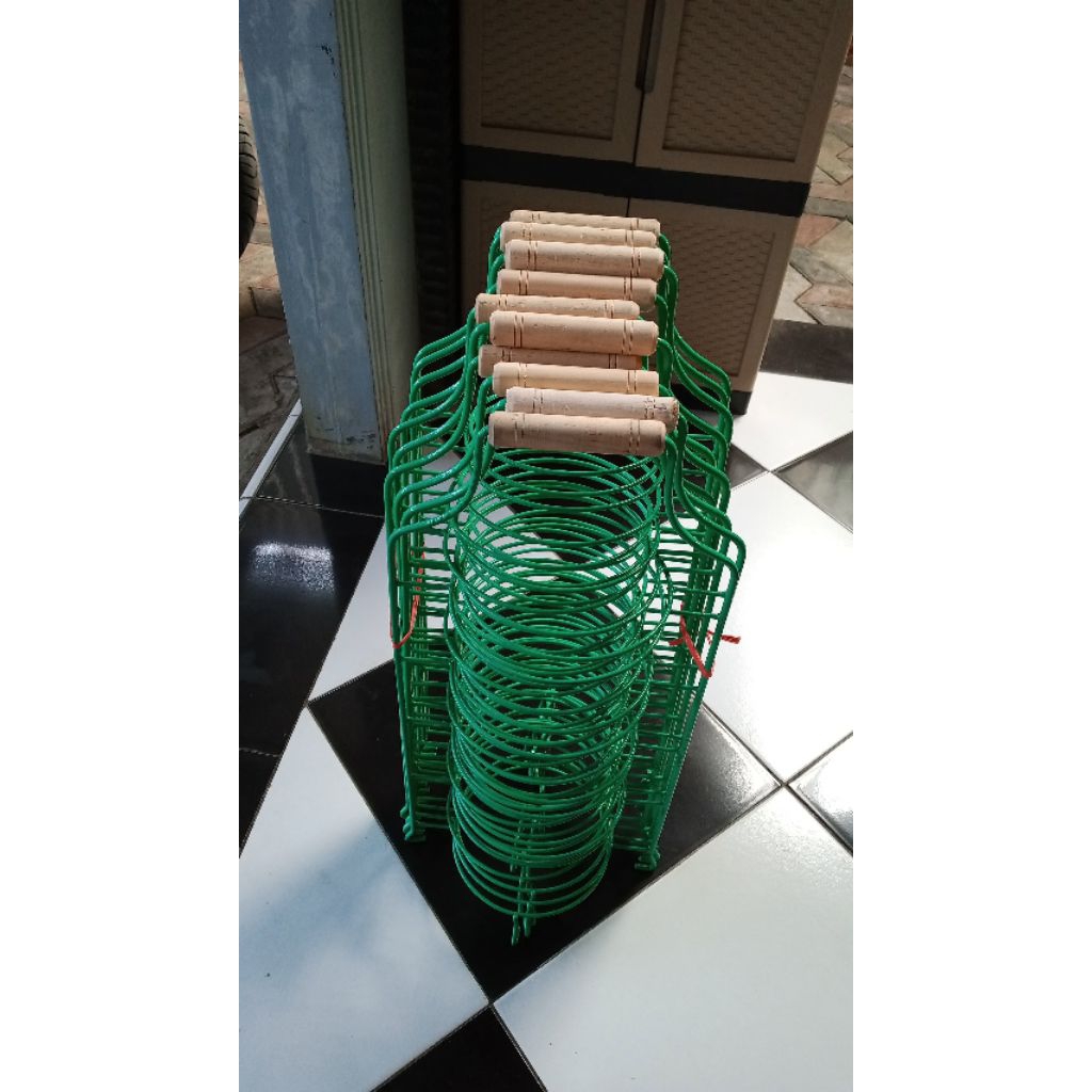 TENTENGAN PIRING RAK PIRING