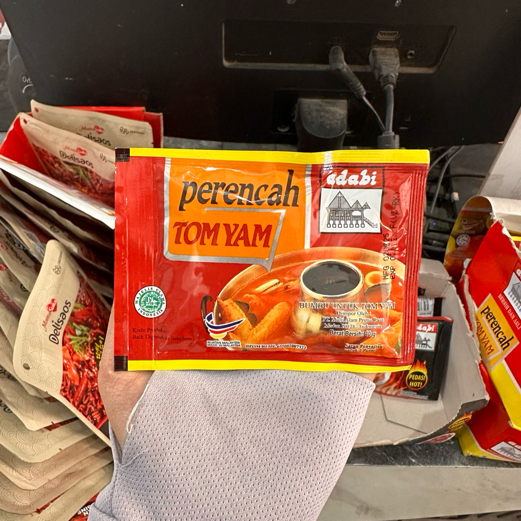 

ADABI perancah tomyum saschet