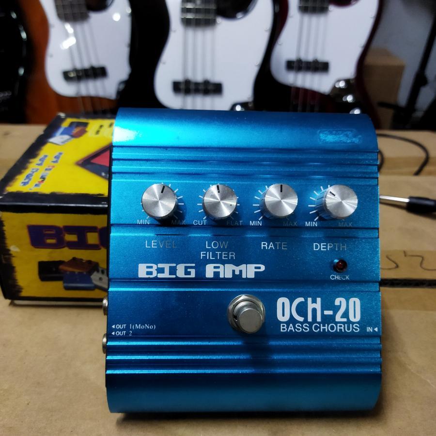 Efek Bass Chorus OCH-20 Big Amp