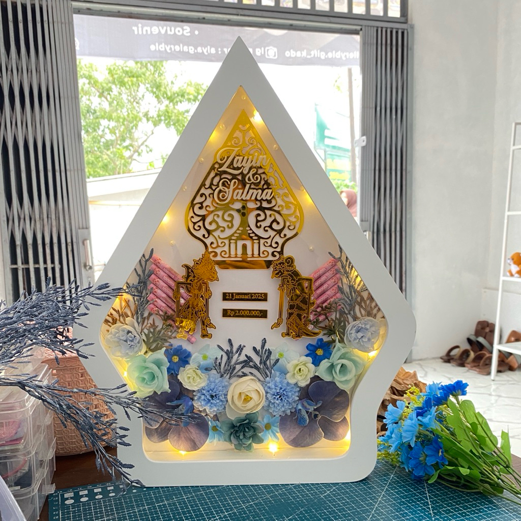 Mahar Wayang//Bingkai Mahar Bentuk Wayang