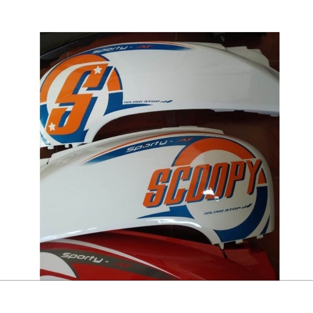 cover body belakang halus set + sticker honda scoopy 2017