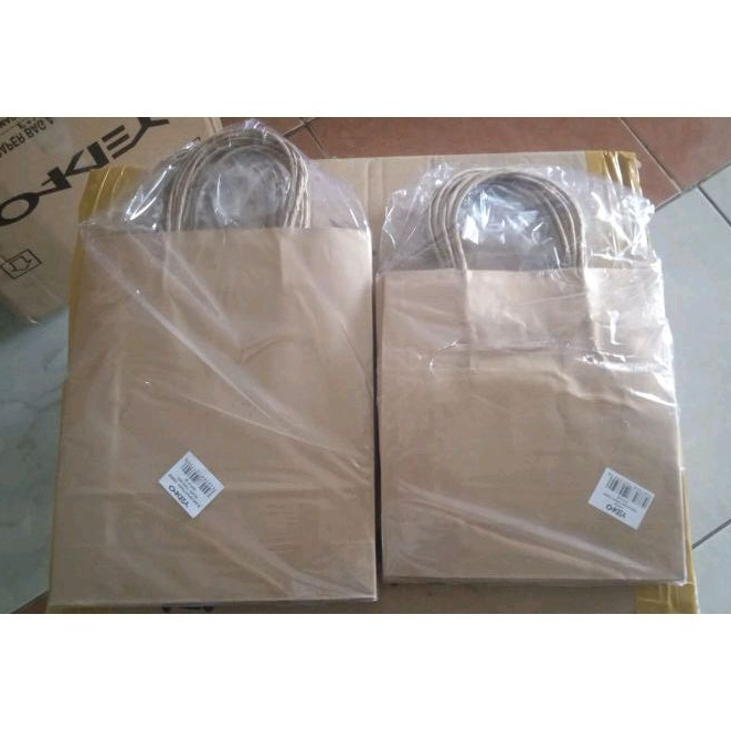 

PAPERBAG OKEY KRAFT POLOS TALI PLINTIR 22X24 24X22 ISI 10 PAPER BAG TAS KARTON KADO SOUVENIR