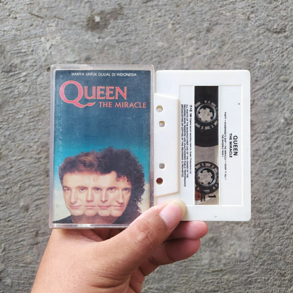 Kaset Pita Queen - The Miracle (Rilisan Awal)
