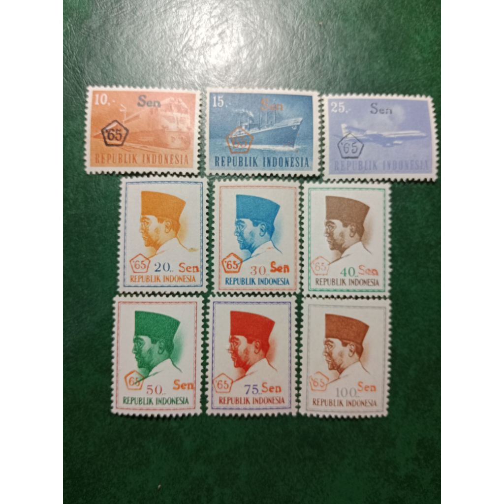 

Prangko Indonesia 9 Pcs CT 65 Tahun 1965 UN USED