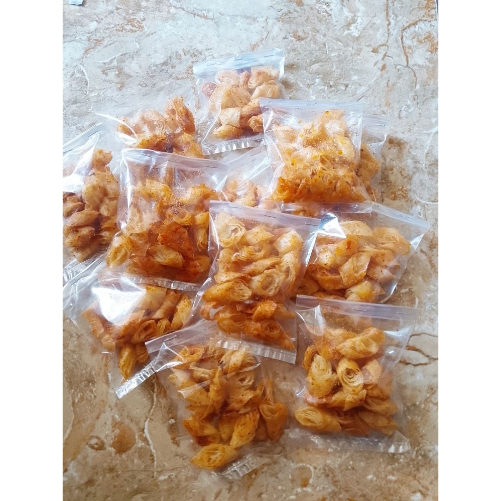 

Keripik Lumpia Pedas