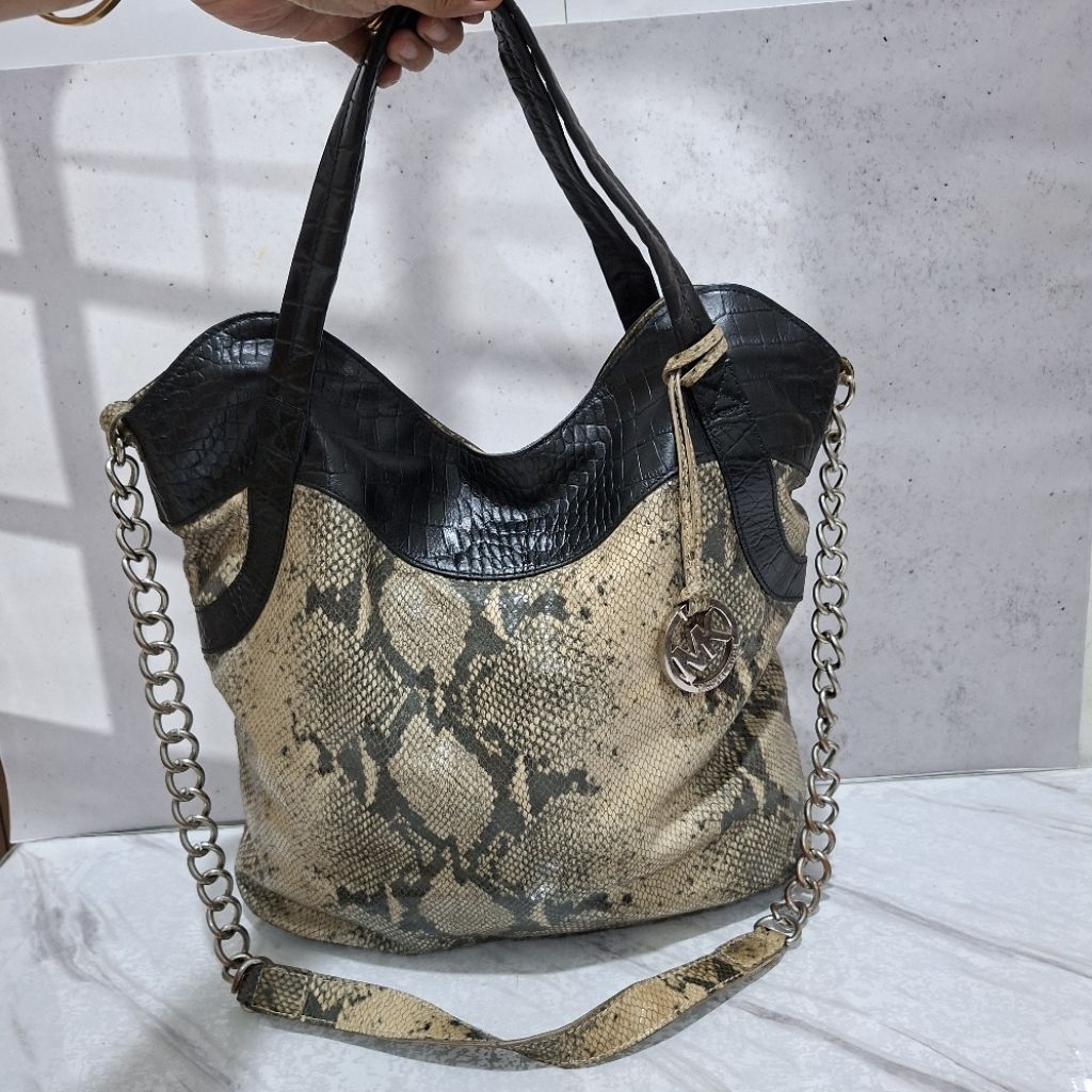 Tas Preloved Hobo Rantai MK Snake Skin