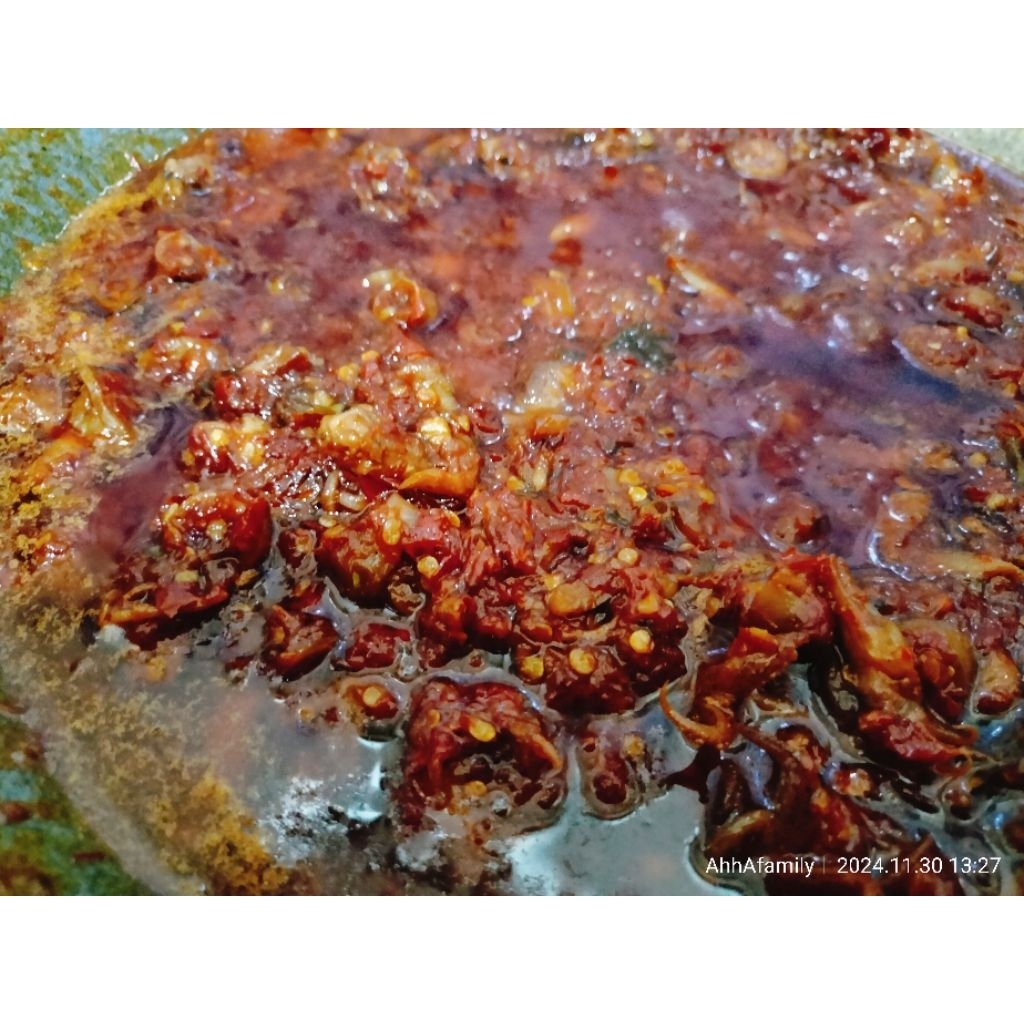 

Sambal Gemoi Sambal Cumi Sambal Teri Sambal Tongkol suwir Sambal Sachet
