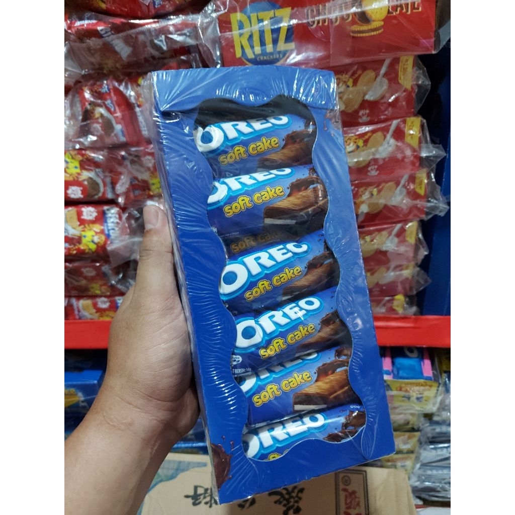 

OREO BOLU / KEJU CAKE / BISKUAT BOLU ISI 12 PCS