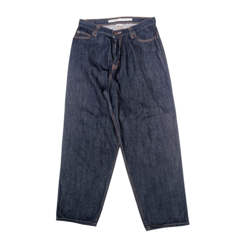 Niko And Baggy Jeans