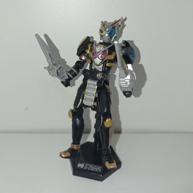 Figure Kamen Rider Sodo So-do Kamen Rider Saber Zi-O Trinity