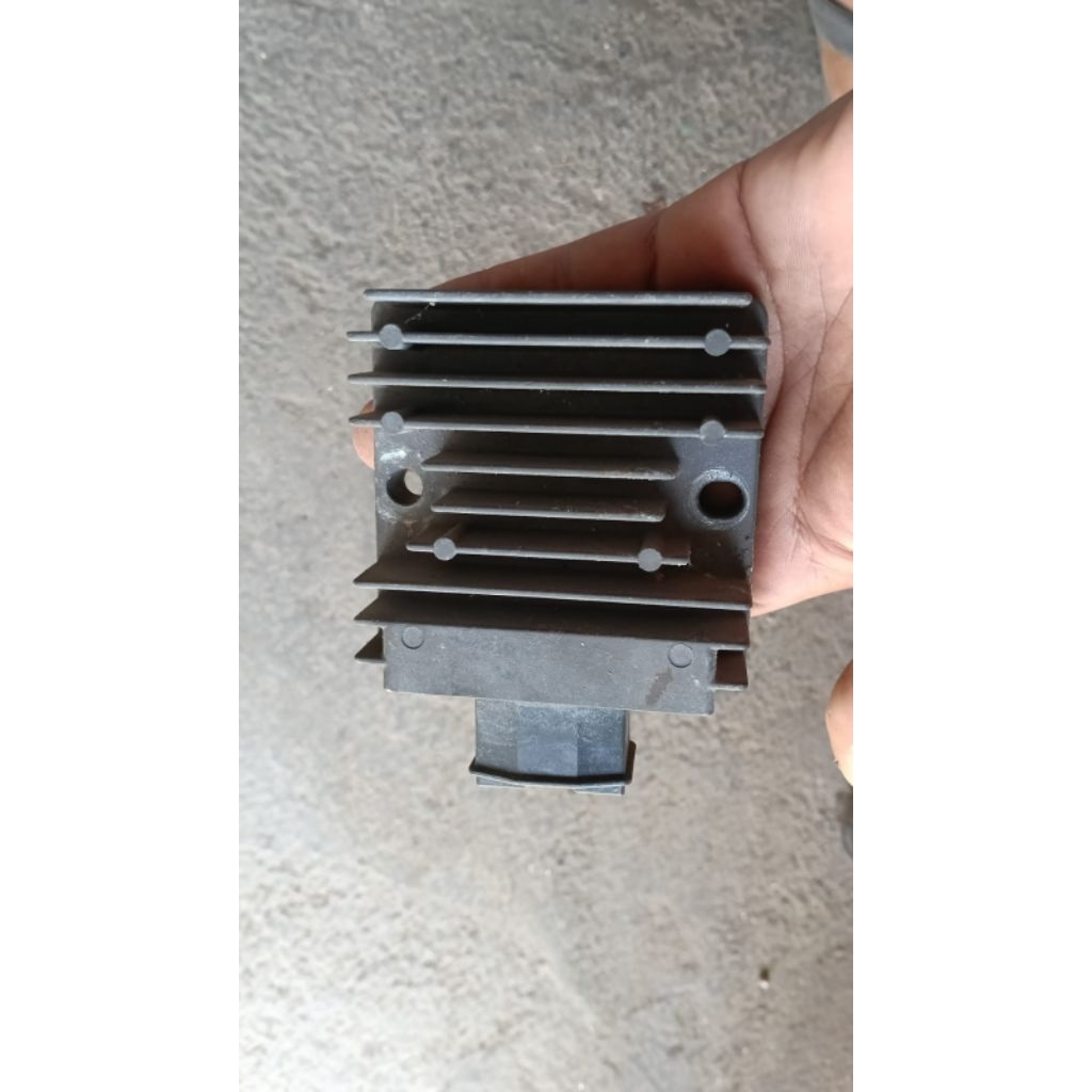 kiprok regulator rectivier cbr 150r cbr250 kyj kpp k33  cbu thailand