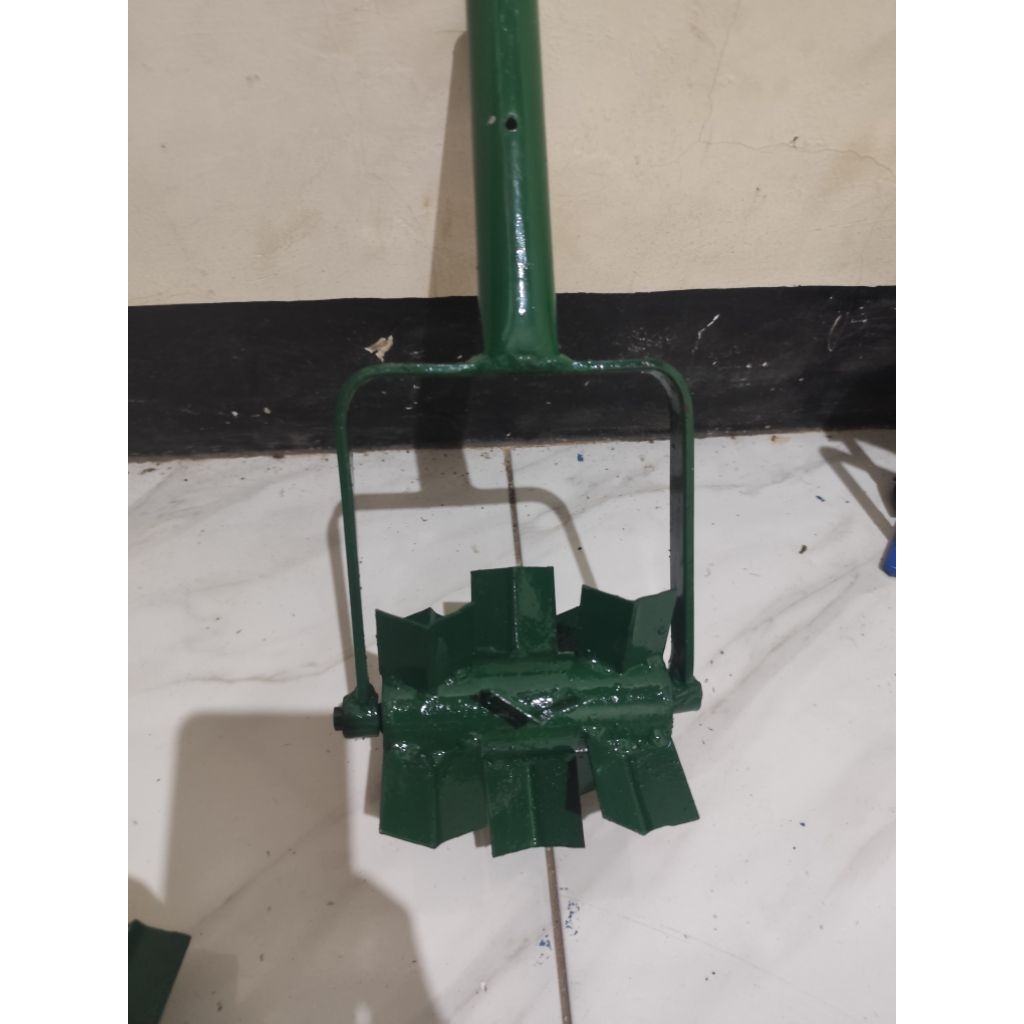 alat pengembur sawah/ pencabut gulma pertanian