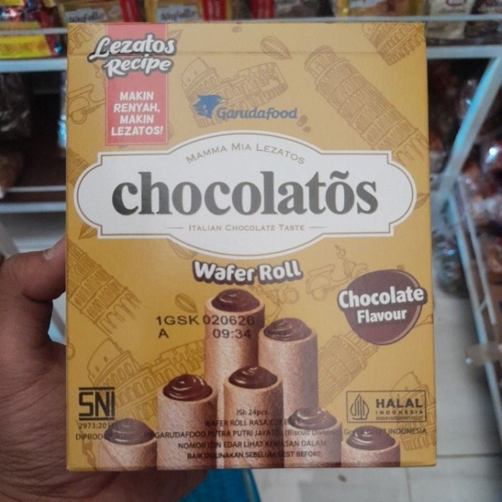 

chocolatos wafer roll isi 24pcs harga 500 an