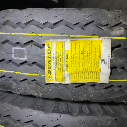 Ban Truck Ring Velg 16 Truk Dunlop 750-16 14PR  (HANYA BAN LUAR)