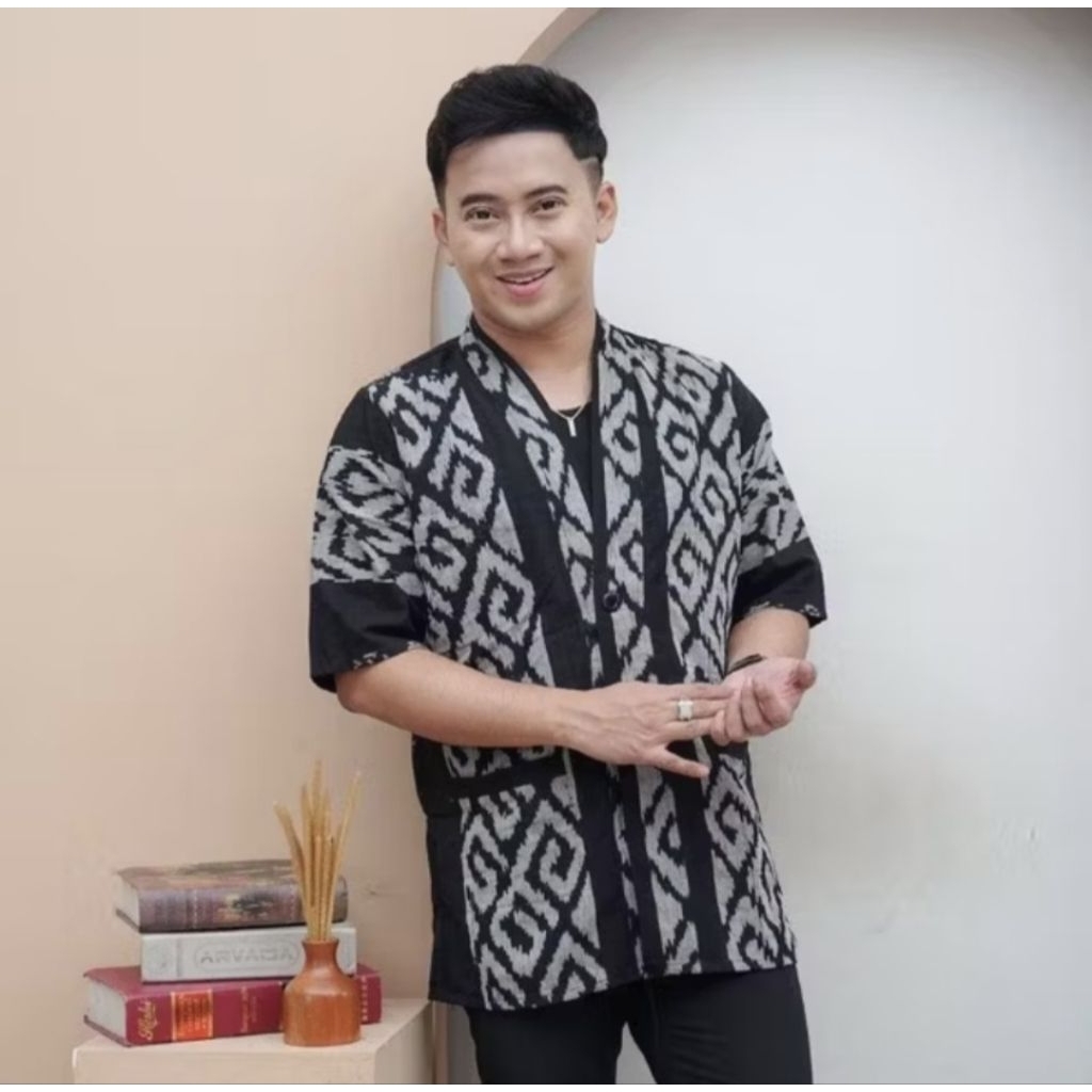 Kimono Pria Tenun Etnik Toraja - Baju Santai Lombok - Kimono Tenun Motif Toraja Murah