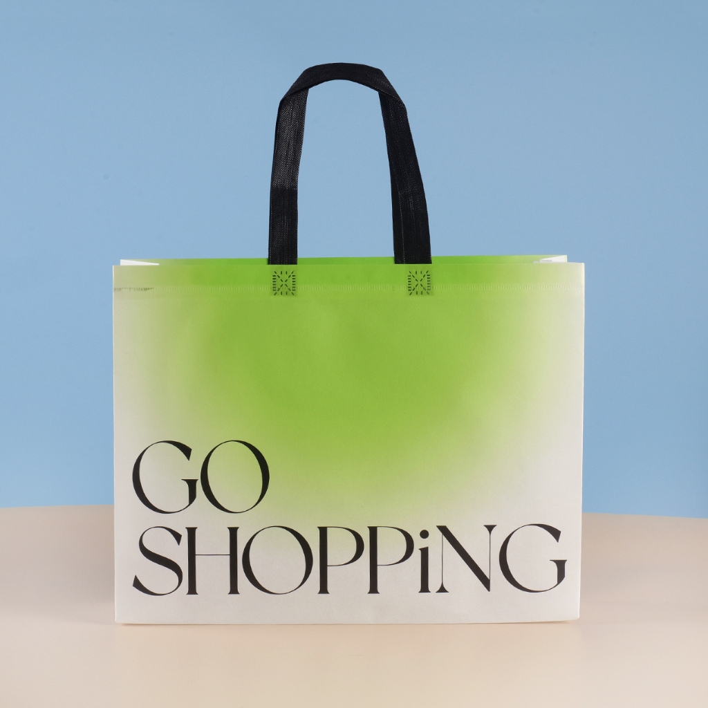 

【Ready Stok Kirim Cepat】Tas Spunbond/ Tas Souvenir/Tas Belanja/Tas Koper/Bingkisan Hadiah/Hampers/Goodie bag/ Utk Nikahan Acara Sekolah Ulang Tahun/Warna-warni/Berkualitas/Premium/Grosir/Murah/Bisa Sablon Nama/logo