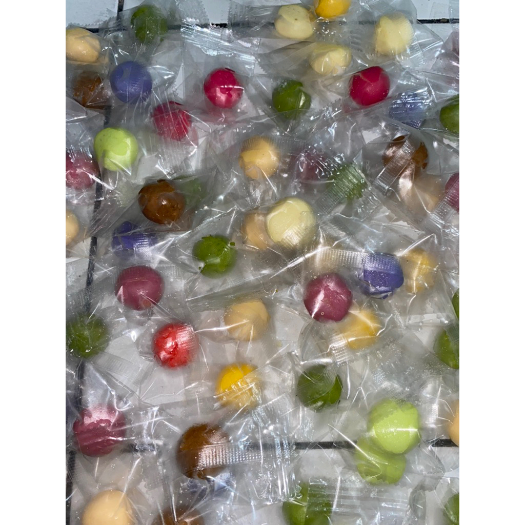 

Bola Susu | Candy | Susu