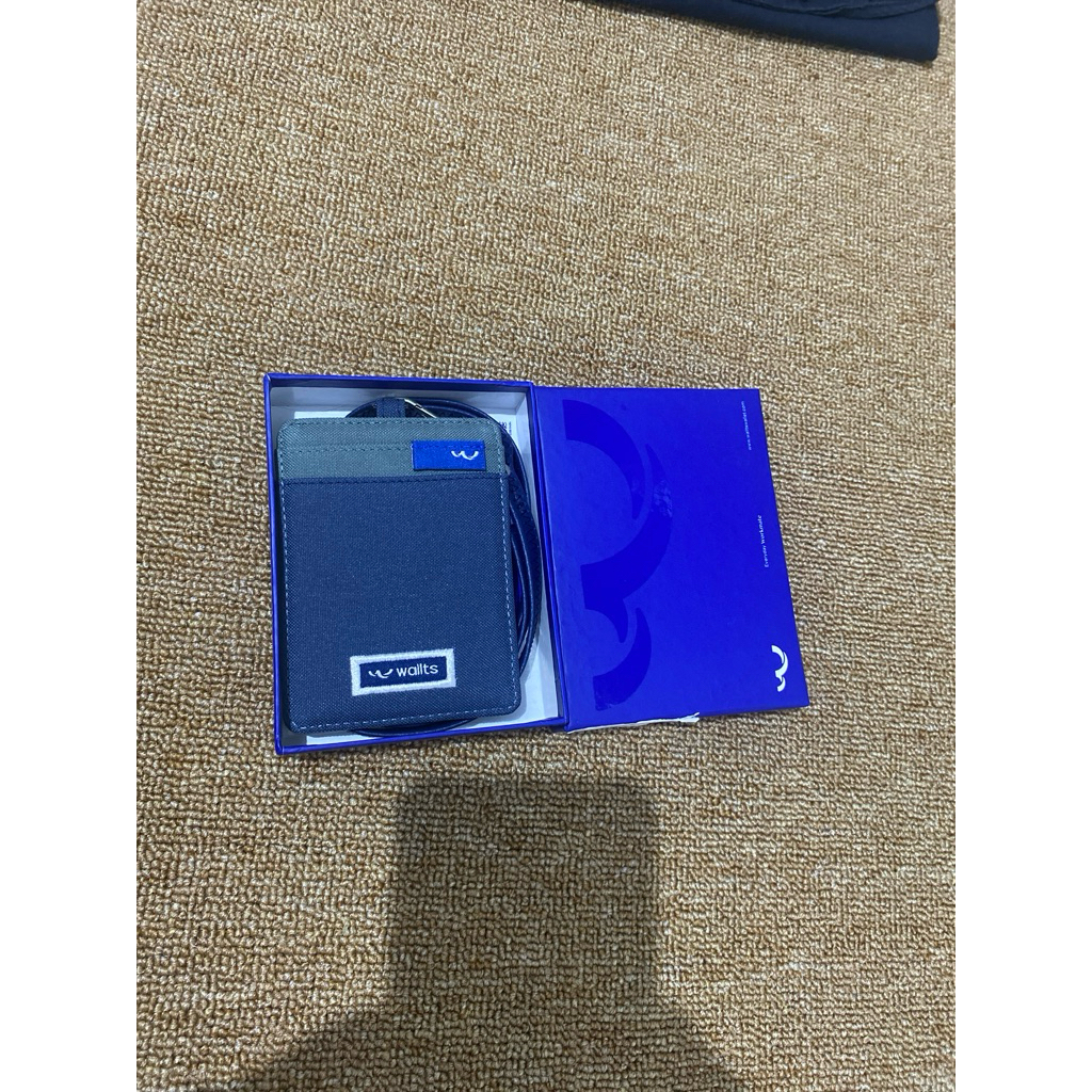 

Walts lanyard id card aiken navy charcoal new harga preloved