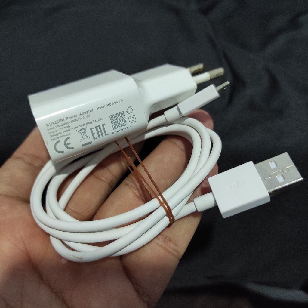 charger xiaomi oriinal copotan redmi note 5 pro / note 6 pro ( second bekas pakai )
