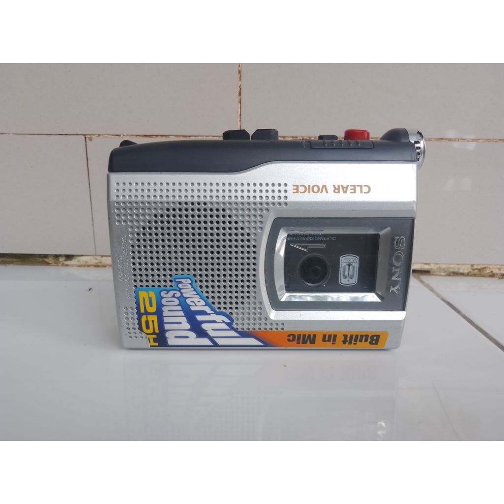 SONY TCM 150 / Pemutar Kaset Pita / Tape Player / walkman SONY