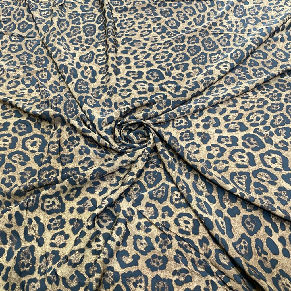 kain cvc polycotton motif leopard premium - kain cvc poliester macan style bc