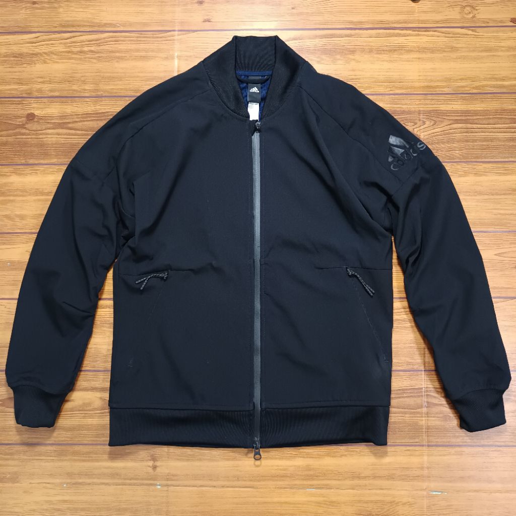 Jaket Bomber Adibalok Second Original Hitam size S-M