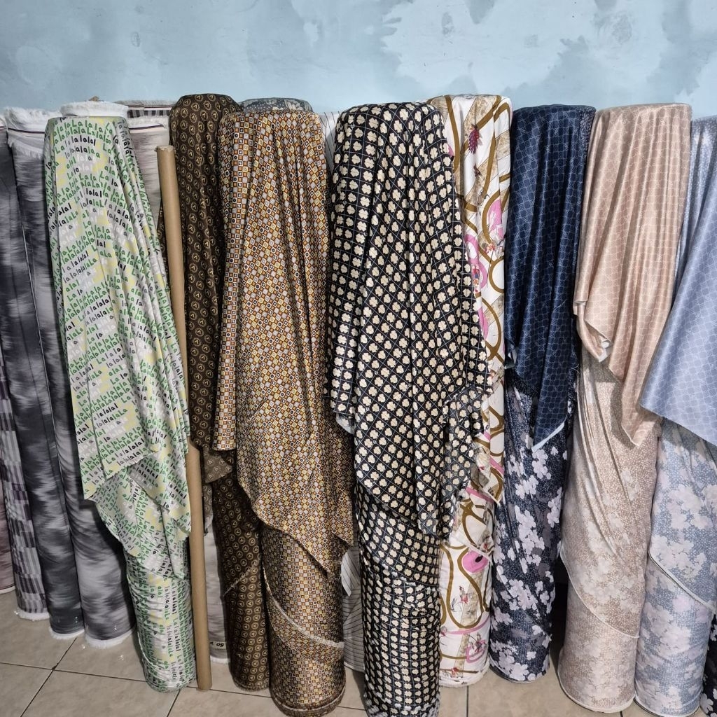 kain arabian silk motif abstrak - kain silk motif impor - kain silk motif premium mk