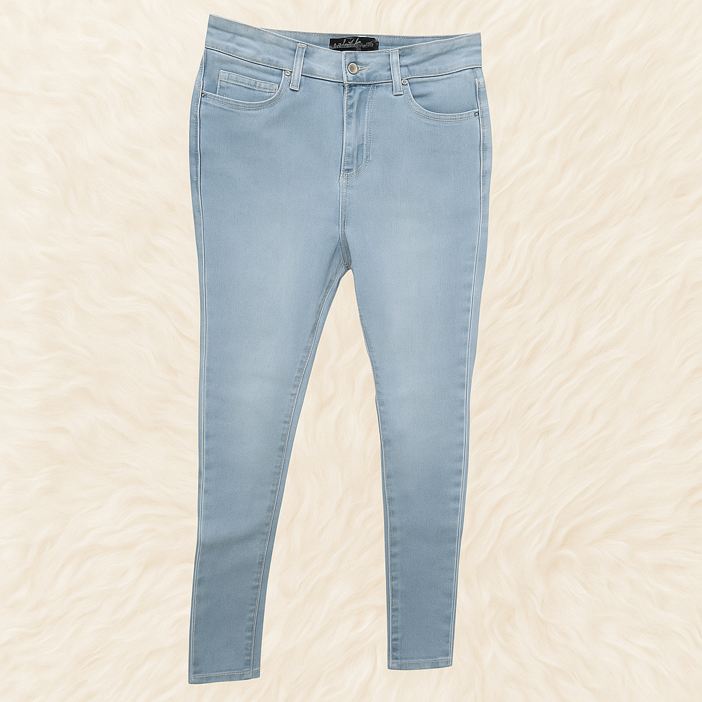 CELANA JEANS BIRU // CELANA LEVIS NEVADA