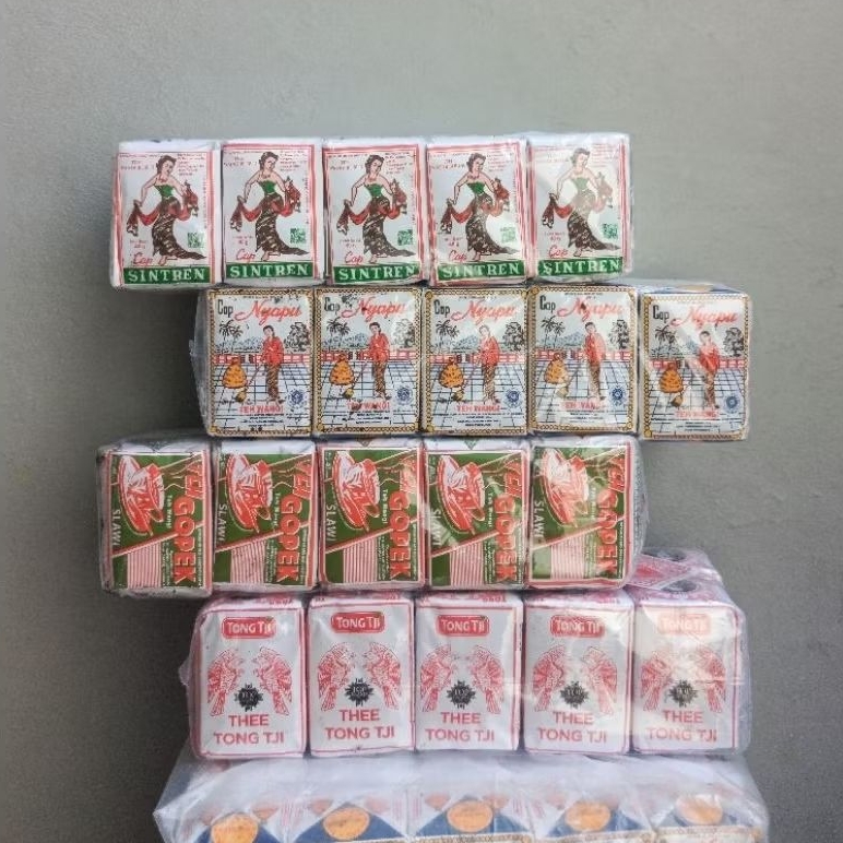 

Paket Usaha Teh Racikan Khas Solo 4 Slop isi 40pcs Sintren Nyapu Gopek Slawi Tong Tji Merah Es Teh Jumbo