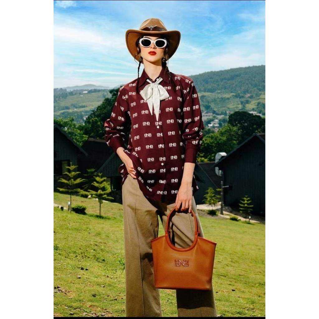 PRELOVED SUFFOLK TOP BNB BRAND NO BRAND BURGUNDY