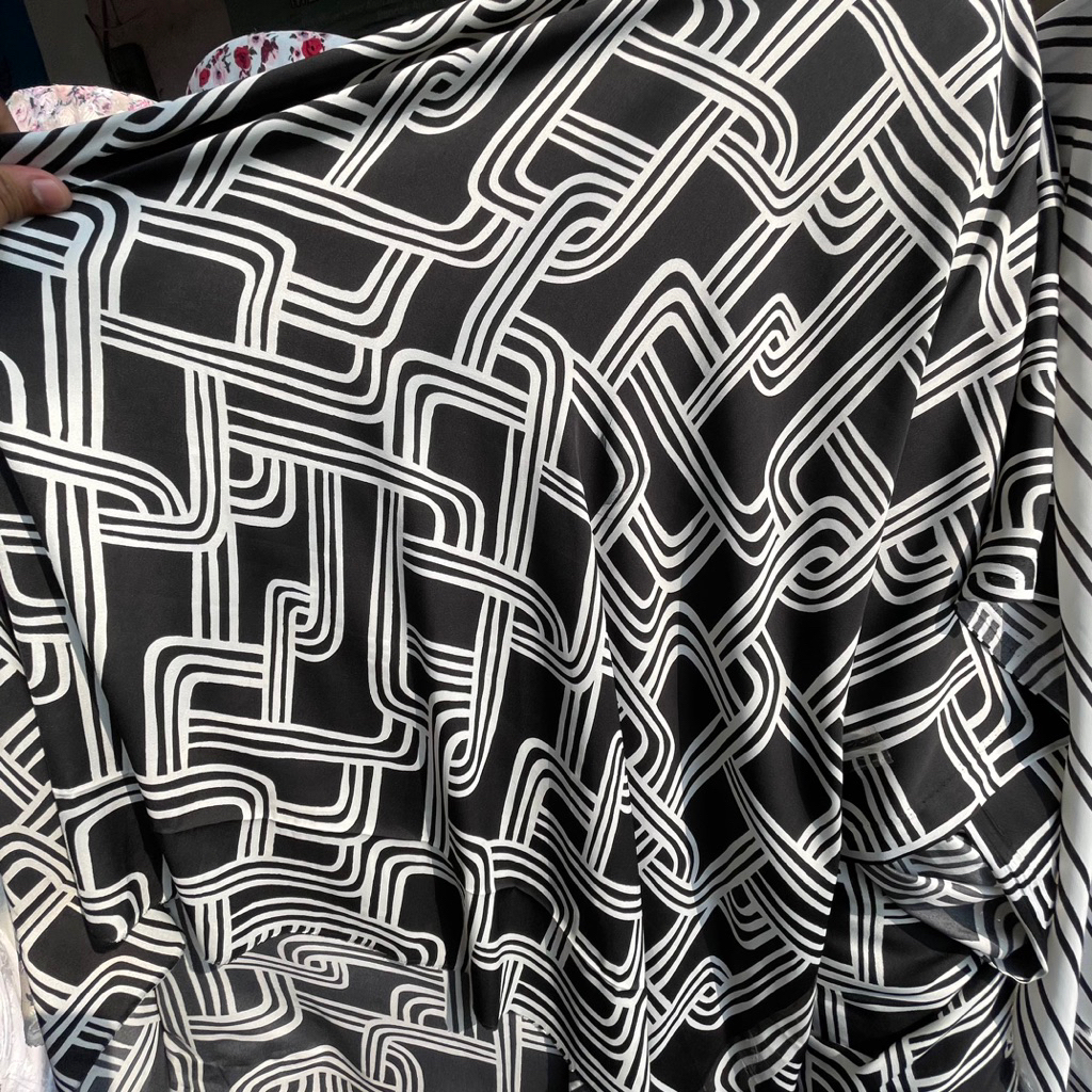 kain silk Motif - Kain Satin Motif - Kain Silk garmen / Harga per setengah meter