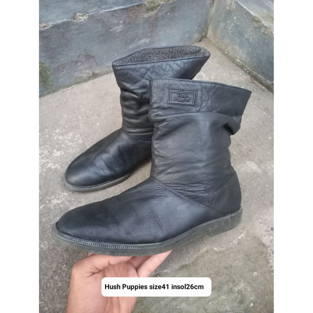 Sepatu pria ful black Bots original kulit merk Hush Puppies size41 insol26cm